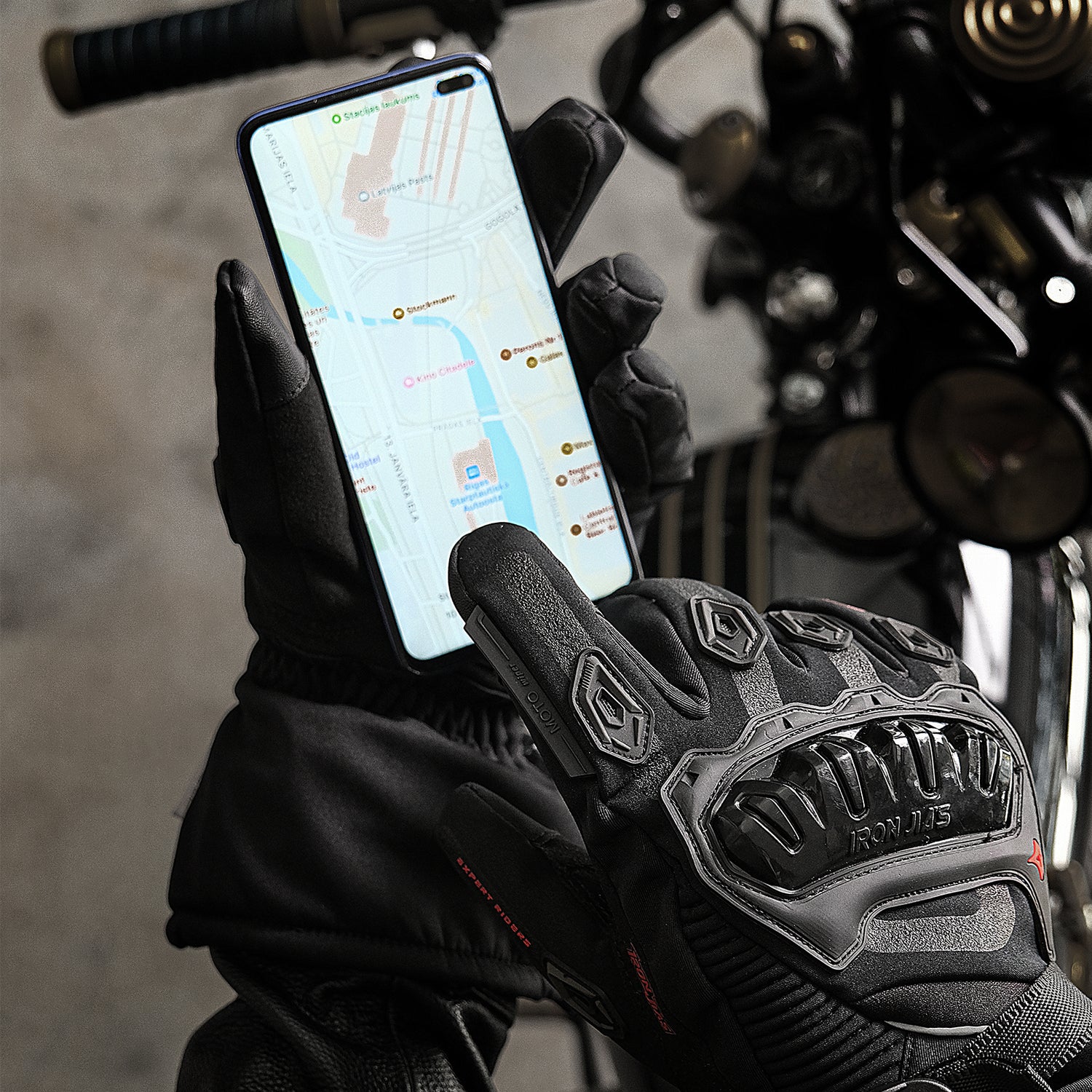 IRON JIA'S Motorcycle Gloves, Winter Riding Gloves with Touchscreen, 3M  Thinsulate Thermal Waterproof Windproof Gloves for Road Racing, Cycling,  Ebike