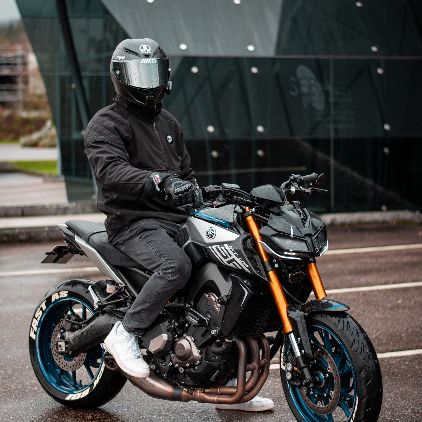 Amazing Waterproof Heated Motorcycle Gloves