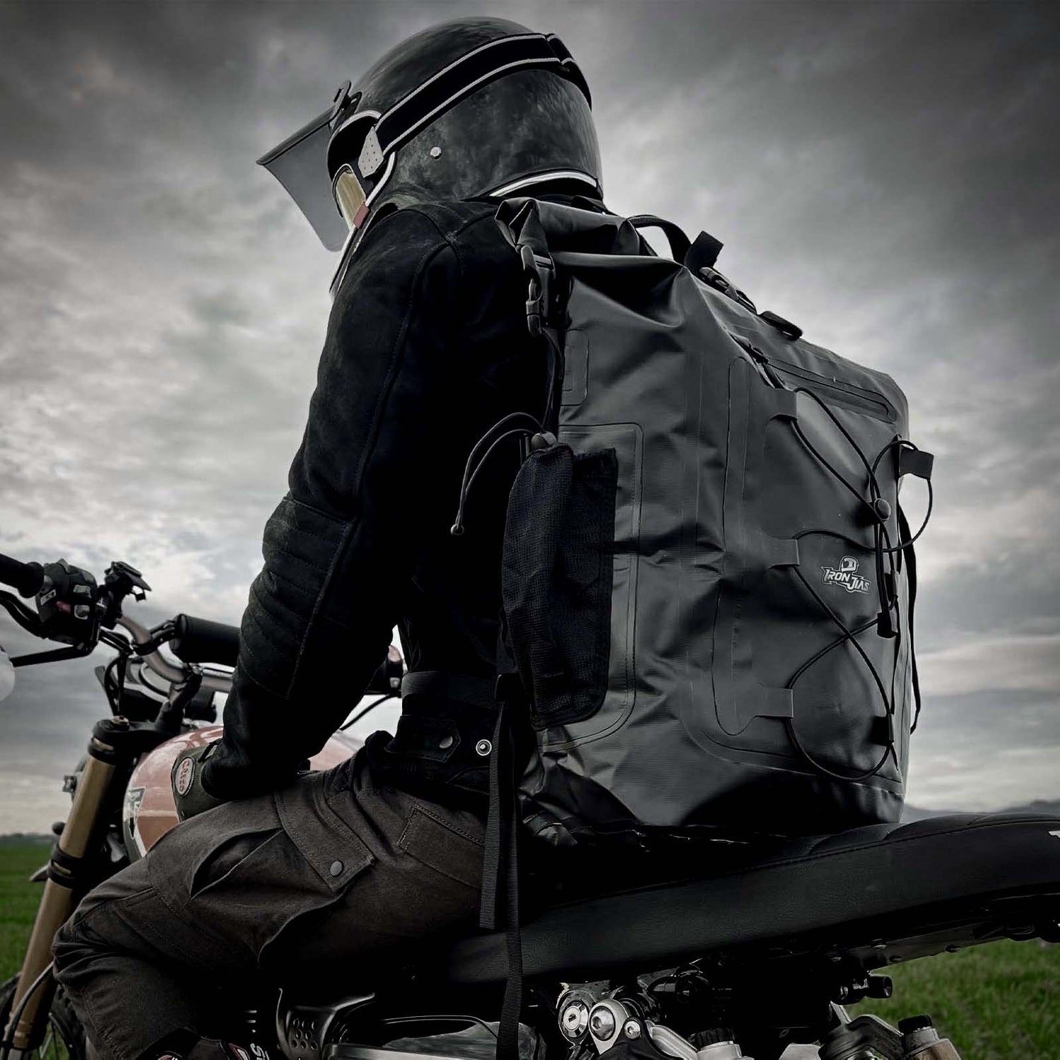 Mochila para asiento de motocicleta mochila de doble uso impermeable para  casco de motocicleta accesorios para moto de cross – Yaxa Colombia